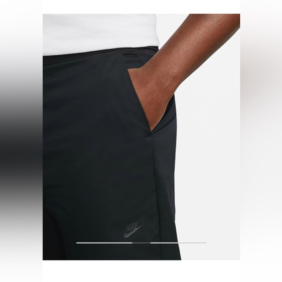 Nike sportswear style essentials mens unlined cropped pants Sz 42 - Picture 2 of 2